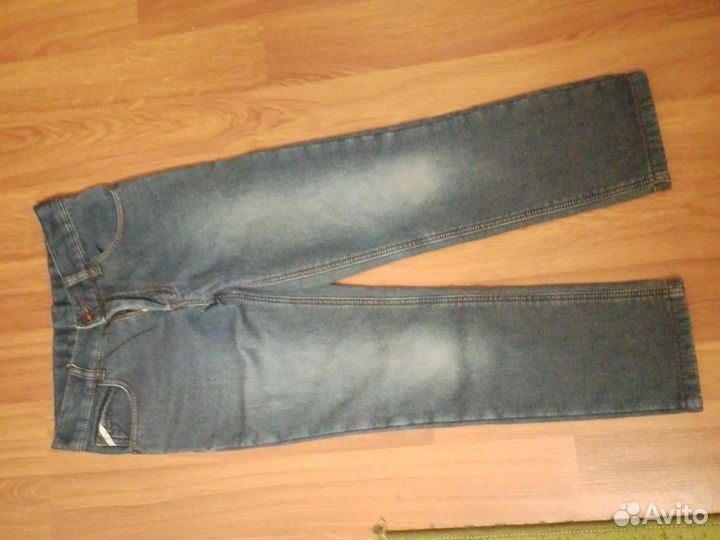 Джинсы