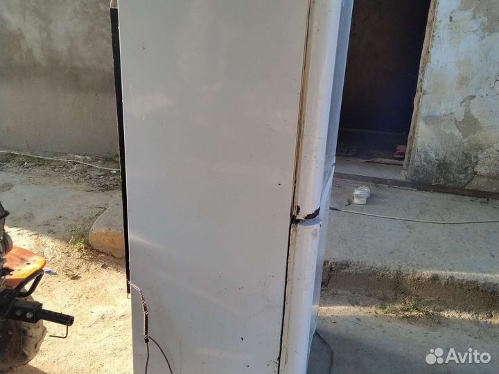 Холодильник бу