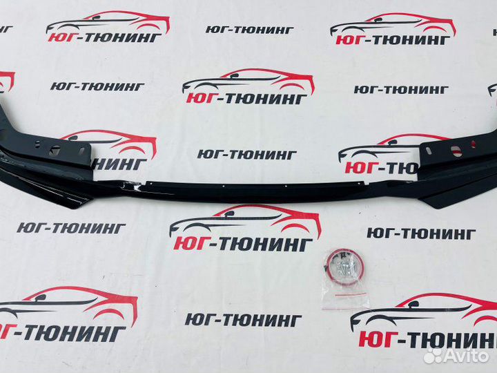 Губа в стиле M340 черный глянец BMW 3 серия G20