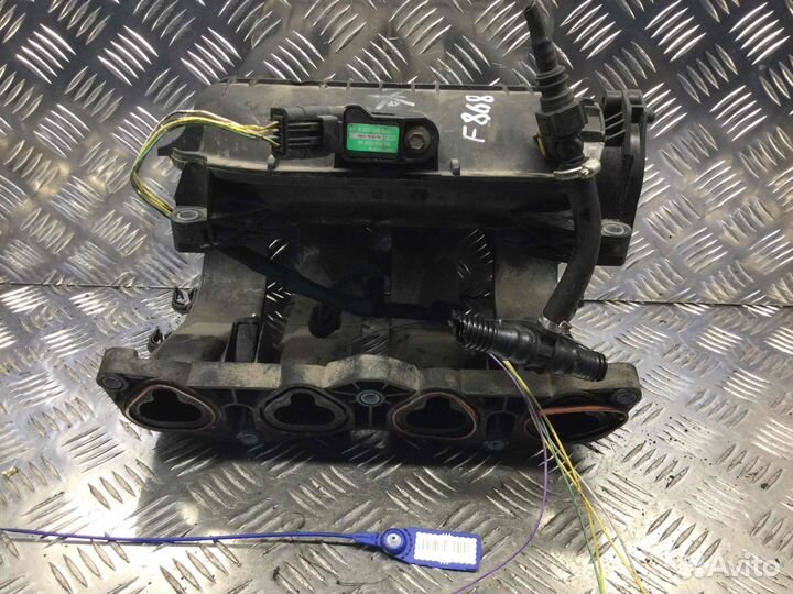 Коллектор впускной Peugeot 307 Kfu (ET3J4)