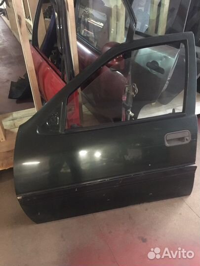 Дверь передняя левая Opel Vectra A