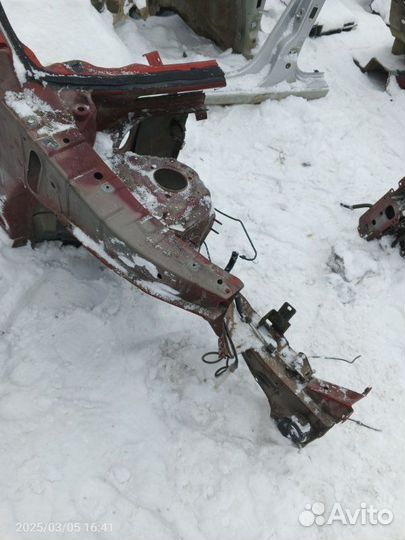 Лонжерон четверть передний правый Nissan Murano