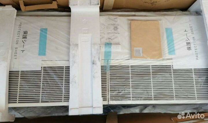 Кондиционер Daikin потолочный