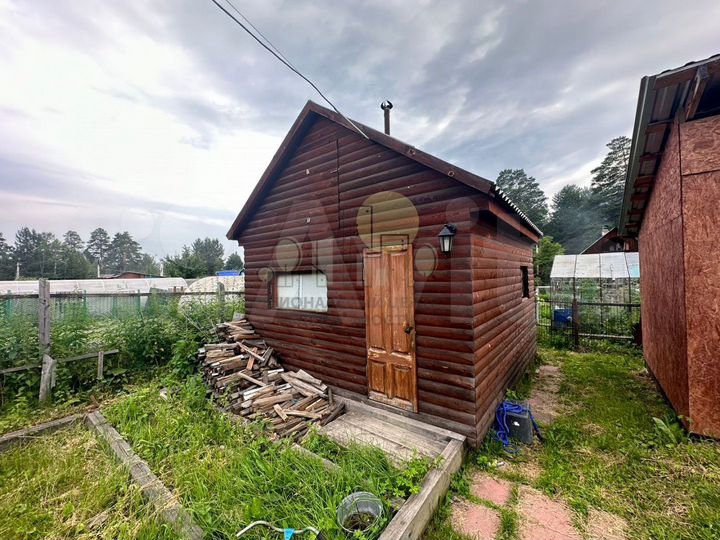 Дом 42,6 м² на участке 5,2 сот.