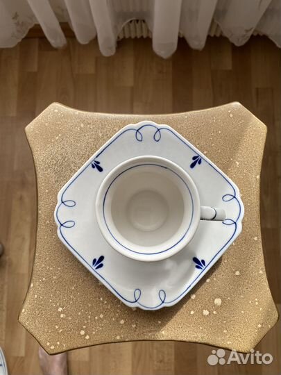 Чайные чашки с блюдцами гжель
