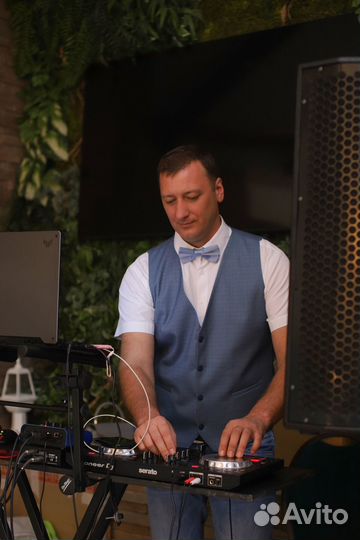 DJ-Василий музыкант,вокалист,певец