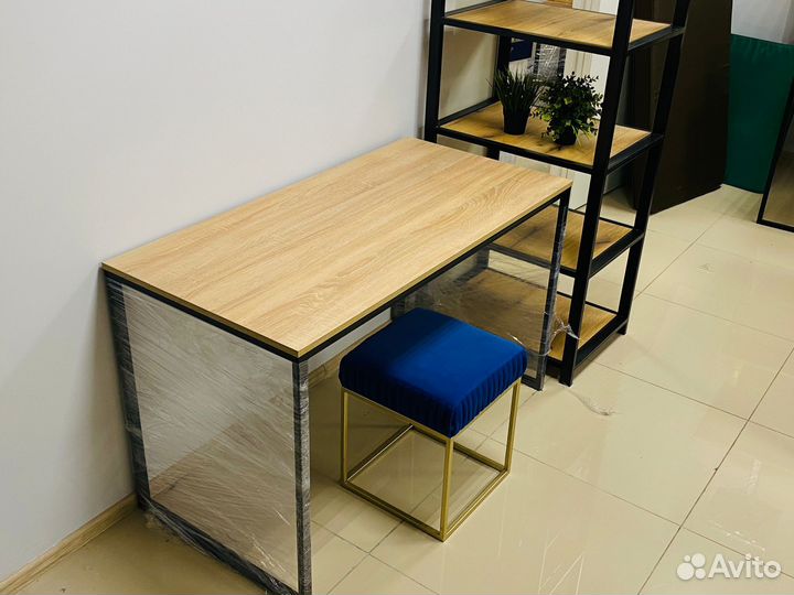 Компьютерный стол loft