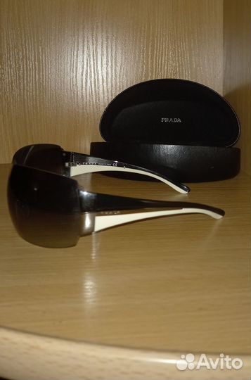 Солнцезащитные очки prada оригинал