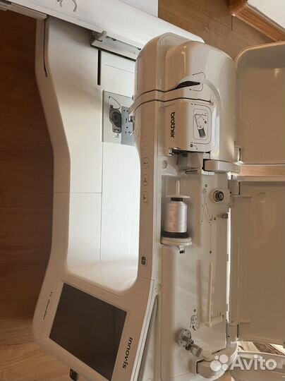 Вышивальная машина Brother innov is v3 se