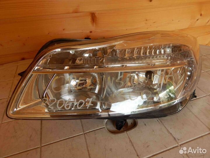 Фара левая Opel Insignia 1 поколение рестайлинг (2