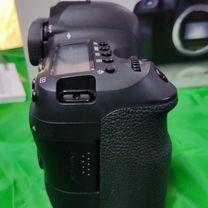 Canon EOS 6D Mark II Body