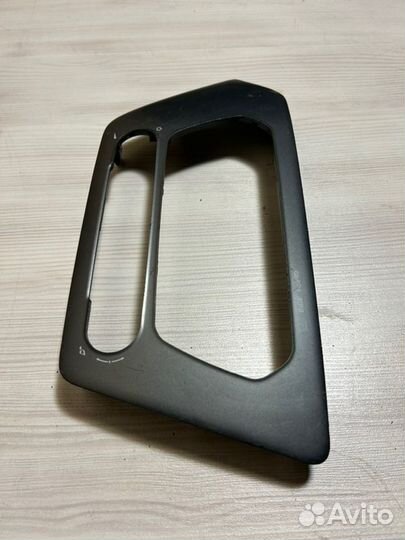 Накладка консоли Kia Rio 3