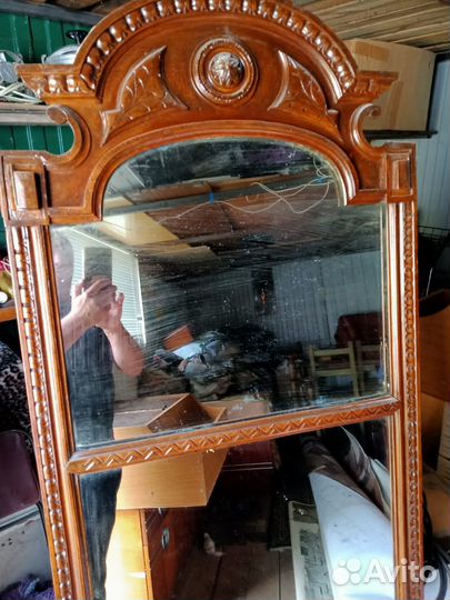 Зеркало старинное