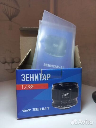 Объектив Зенитар 85mm f/1.4 новый Canon EF