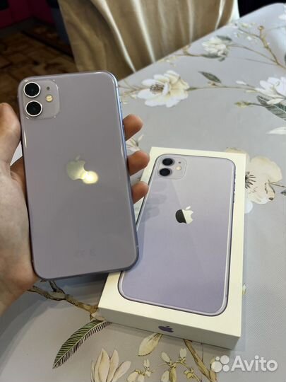 iPhone 11, 64 ГБ