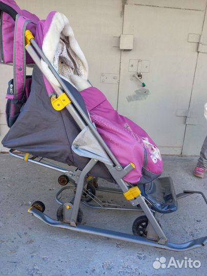 Детские санки с колесами