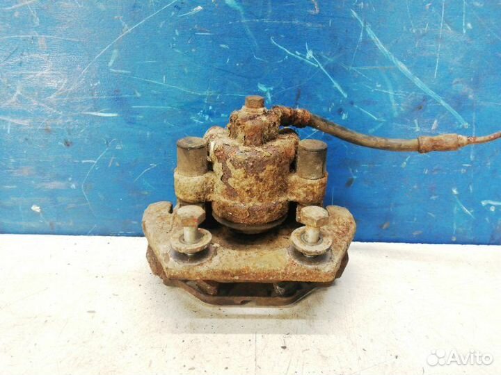 Суппорт задний левый Bmw X5 E53 2000-2006