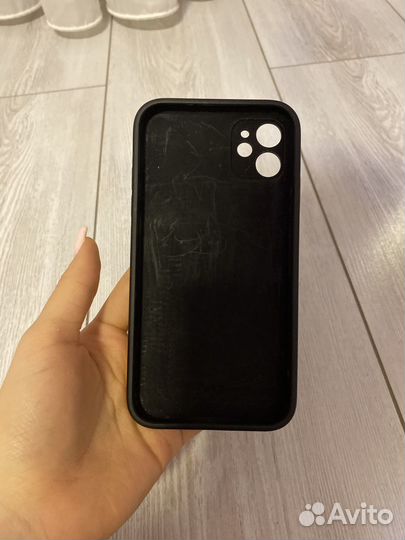 Чехол на iPhone 11