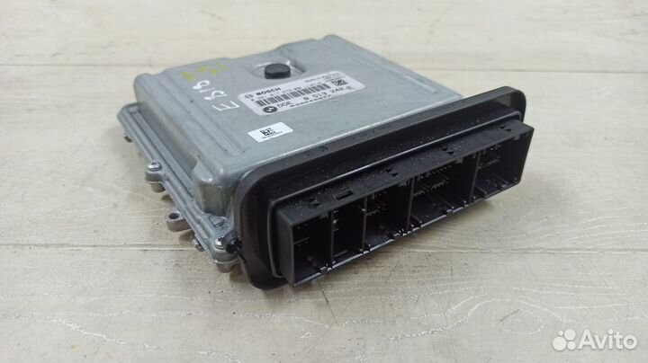 Блок управления двигателем BMW 5-серия F10 F11 N47