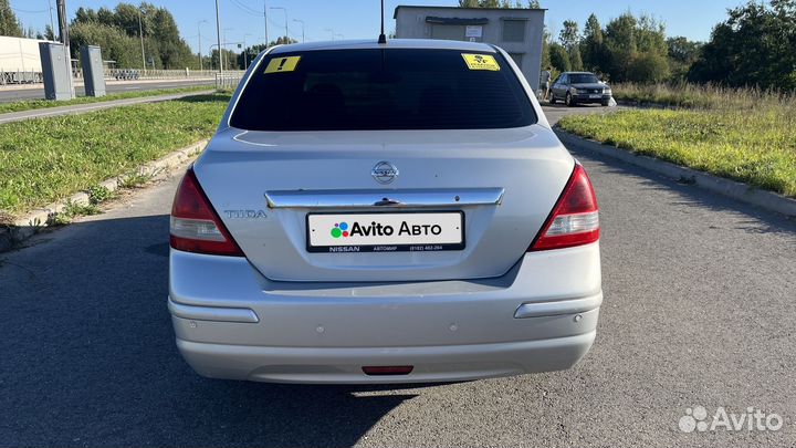 Nissan Tiida 1.6 AT, 2012, 130 000 км