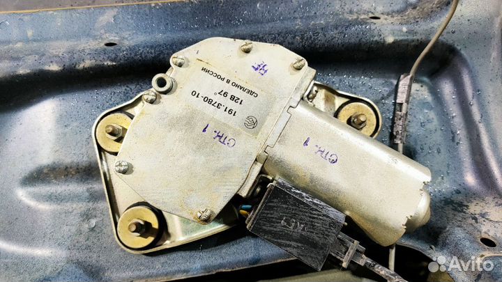 Моторчик стеклоочистителя задний для Лада Приора I