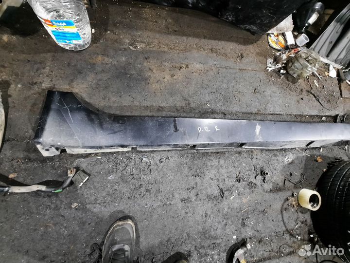 Порог правый+брызговики на Nissan Primera III P12