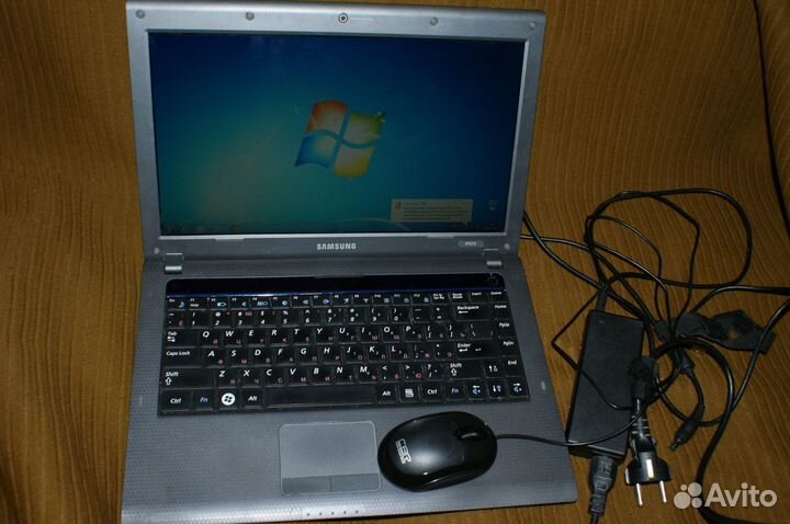 Ноутбук samsung R425