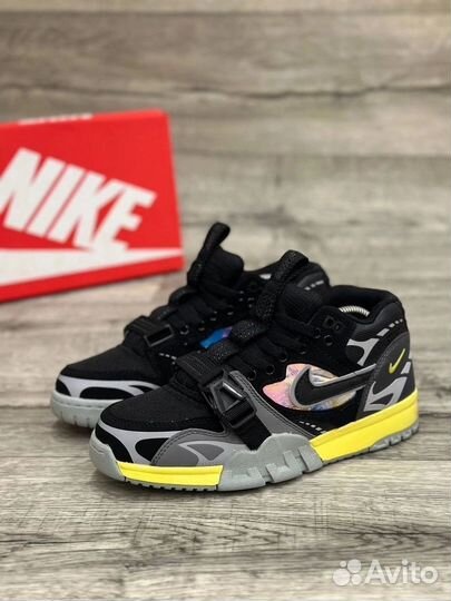 Кроссовки Nike Air Trainer