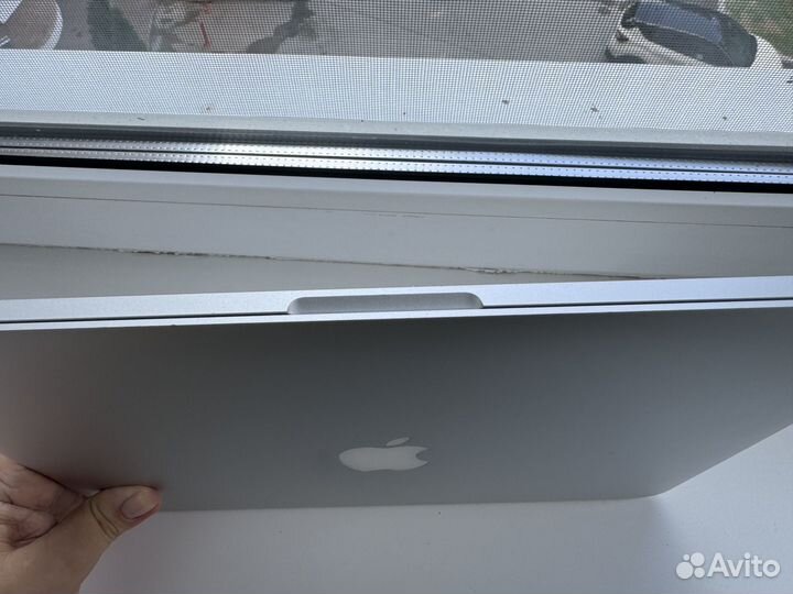 Apple macbook pro 13 i7 16gb 2015