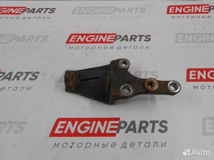 Кронштейн насоса гур Toyota Hilux Surf VZN185(95