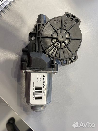 Мотор стеклоподъемника передней левой двери Ceed