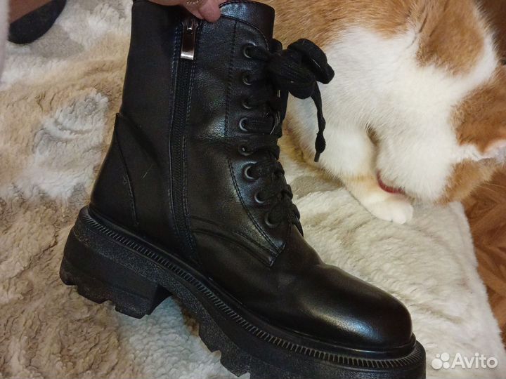 Ботинки женские