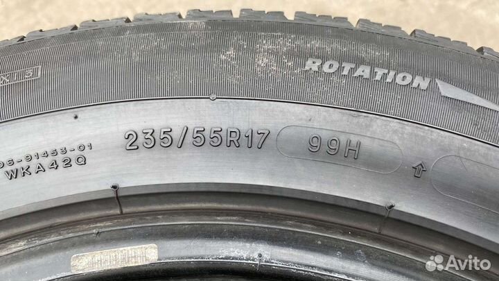 Michelin X-Ice XI3 235/55 R17