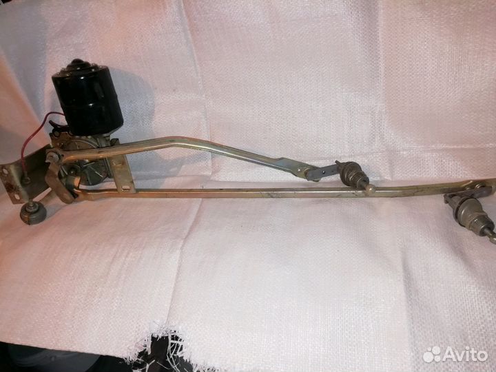 Трапеция стеклоочистителей