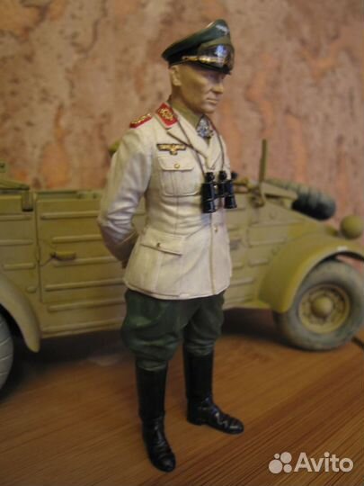 Tamiya 1/16 Rommel. Фигурка, масштаб 1/16