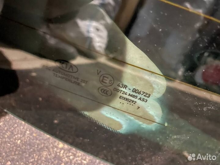 Стекло крышки багажника Киа Спортейдж 4 QL