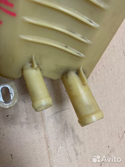 Бачок гидроусилителя руля Volkswagen Touareg 7L