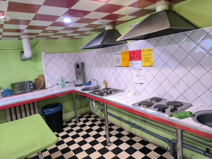 Комната 25 м², 1/3 эт.