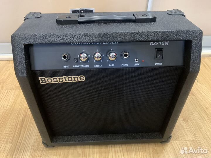 Комбик для гитары 15 ватт + Шнур + Медиаторы