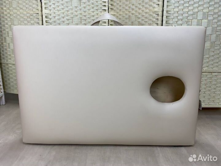 Массажный стол