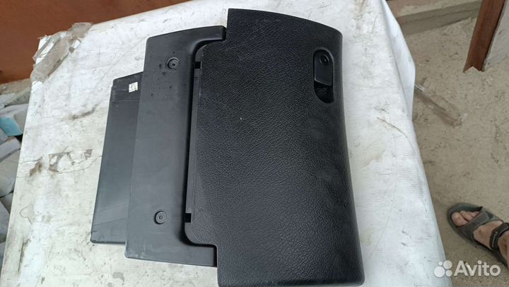 Бардачок Vectra b