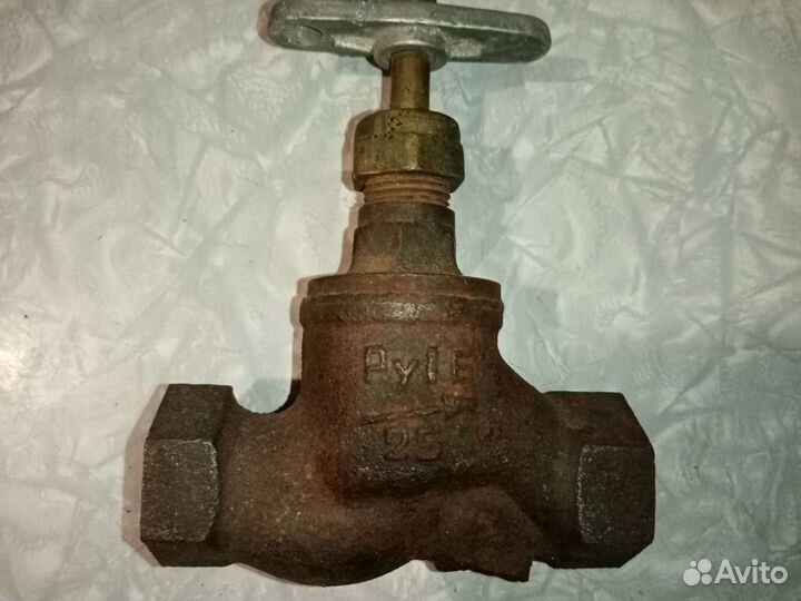 Кран водяной диаметр 25 Новый Советский