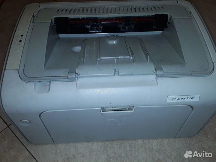 Принтер лазерный hp 1005 б\у ч б. близко к новому
