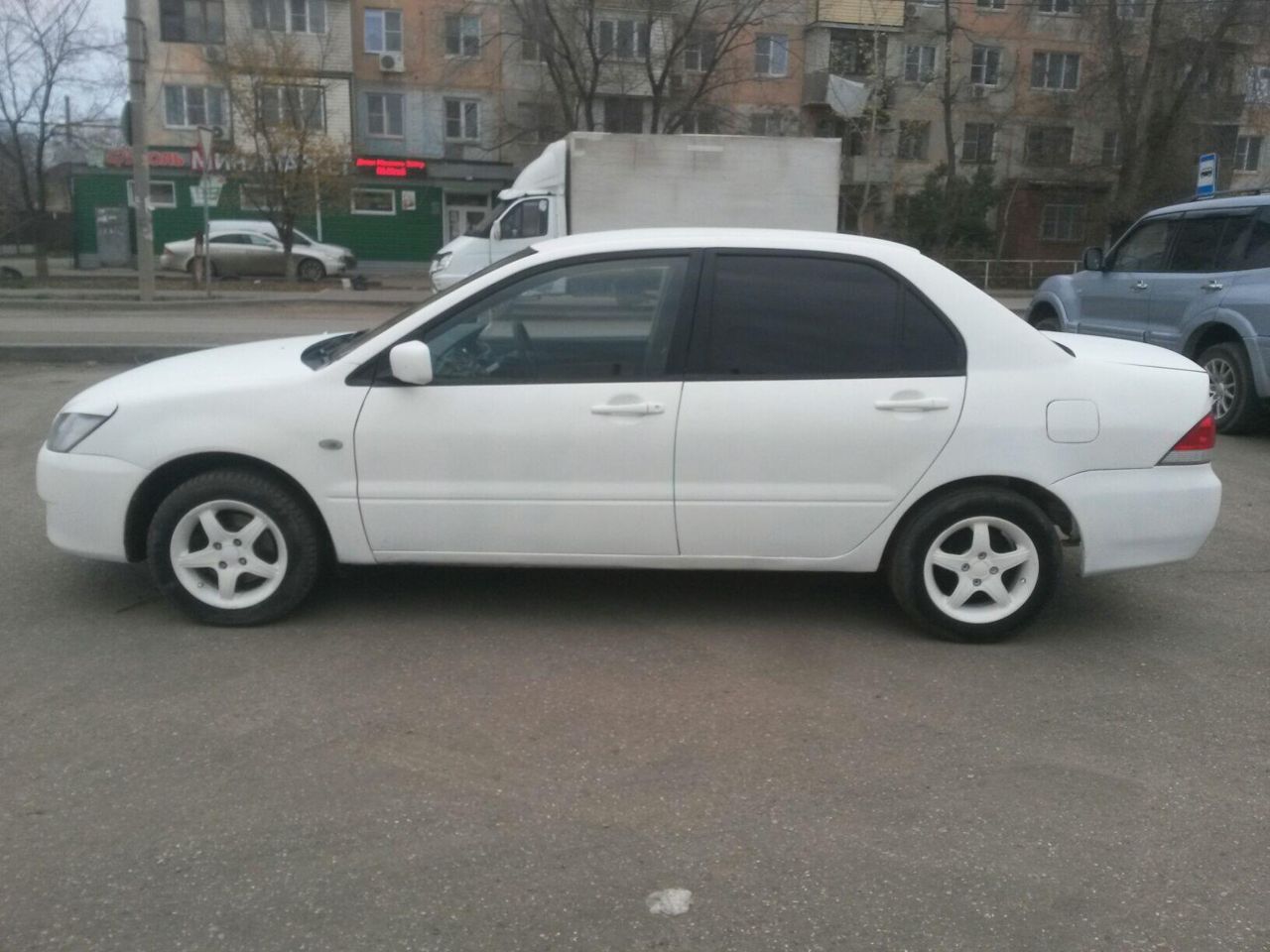 Mitsubishi Lancer: фото владельца