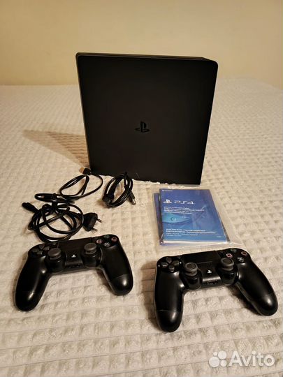 Sony PS4 slim 1tb