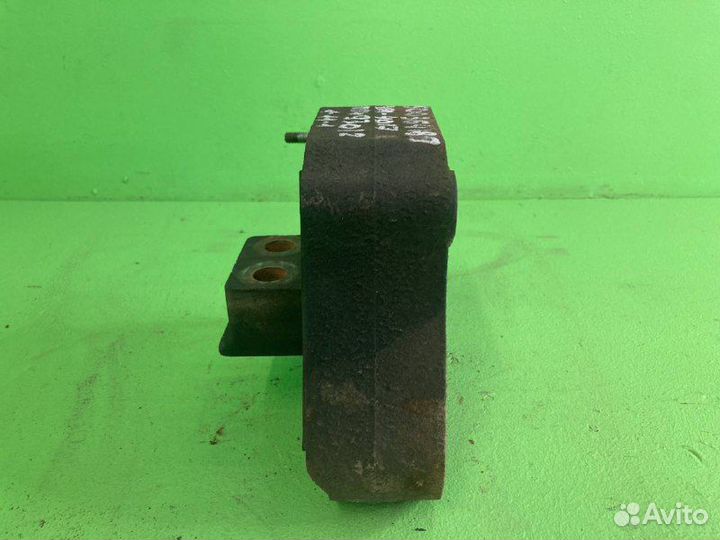 Подушка двигателя iveco stralis