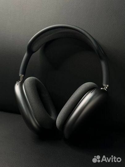 Air Pods MAX