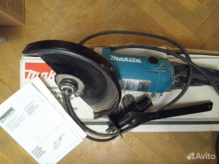 Болгарка makita GA905, очень мощная 2000вт, 125мм