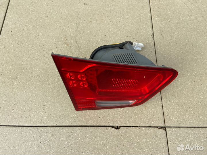 Фонарь задний левый внутренний Kia cerato 2