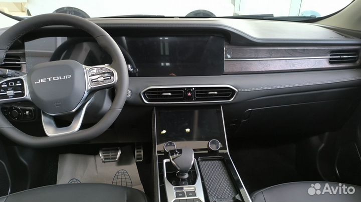 Jetour X90 Plus 2.0 AMT, 2023